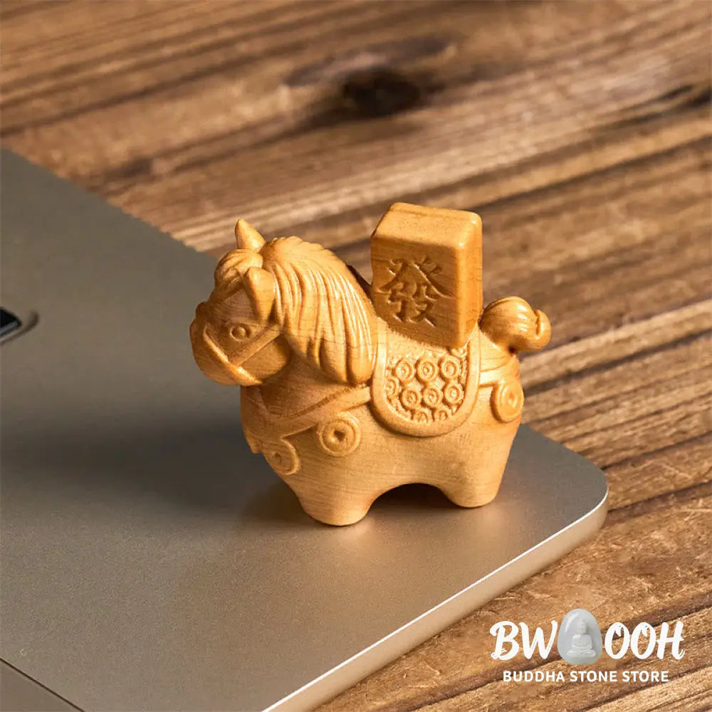 Buddha Stones Year of the Horse Get rich Green Sandalwood Small Leaf Red Sandalwood Linden Wood Animals Positive