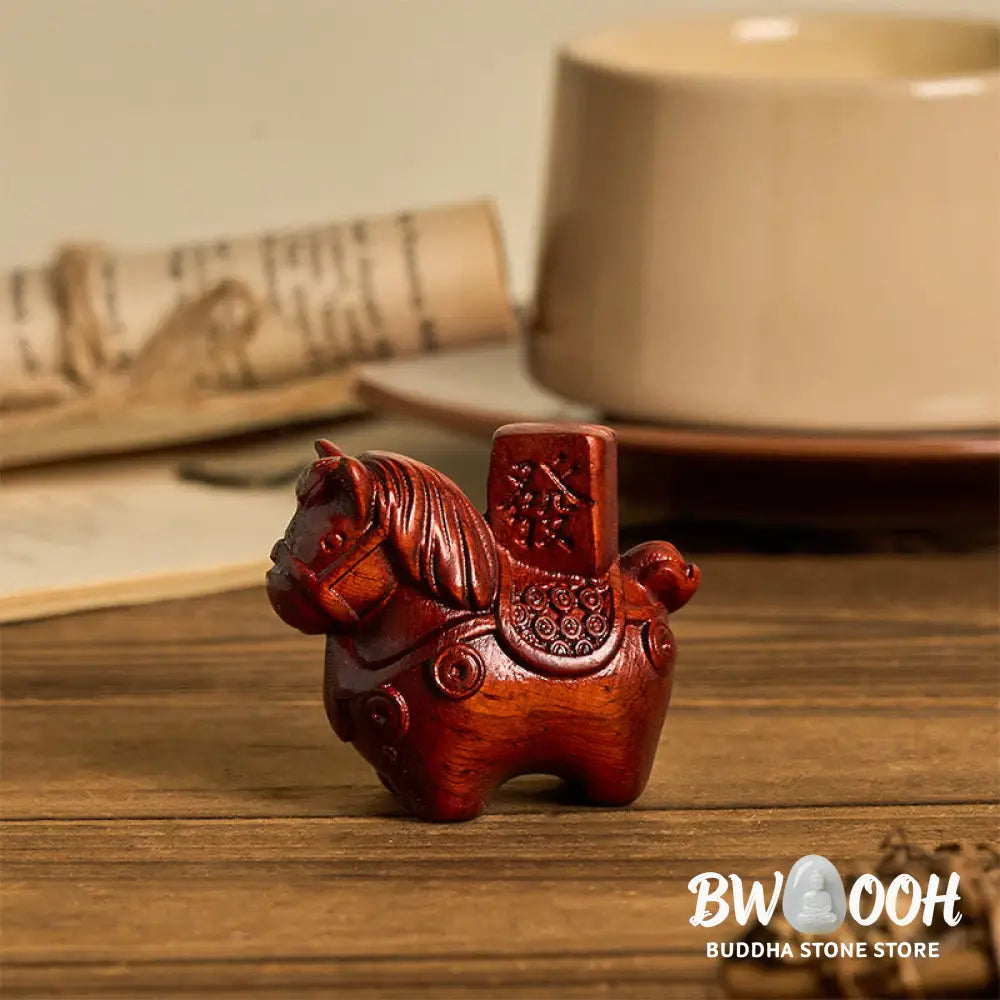 Buddha Stones Year of the Horse Get rich Green Sandalwood Small Leaf Red Sandalwood Linden Wood Animals Positive