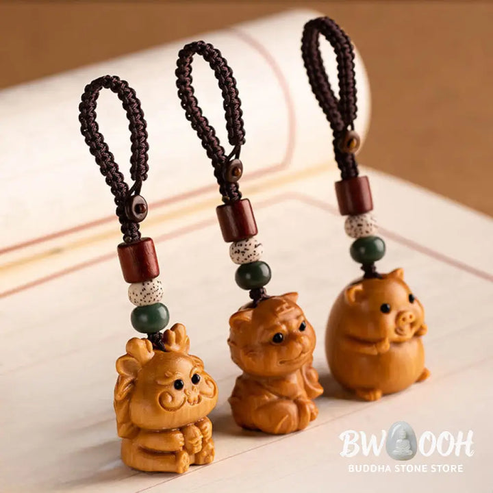 Buddha Stones Year Of The Horse Red Sandalwood Star Moon Bodhi Seed Blessing Key Chain - Key Chain