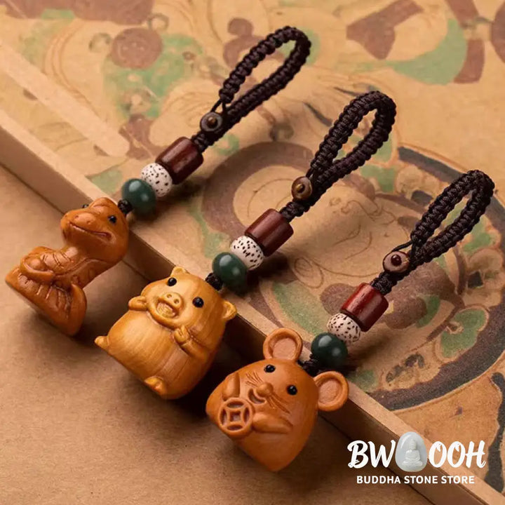 Buddha Stones Year Of The Horse Red Sandalwood Star Moon Bodhi Seed Blessing Key Chain - Key Chain