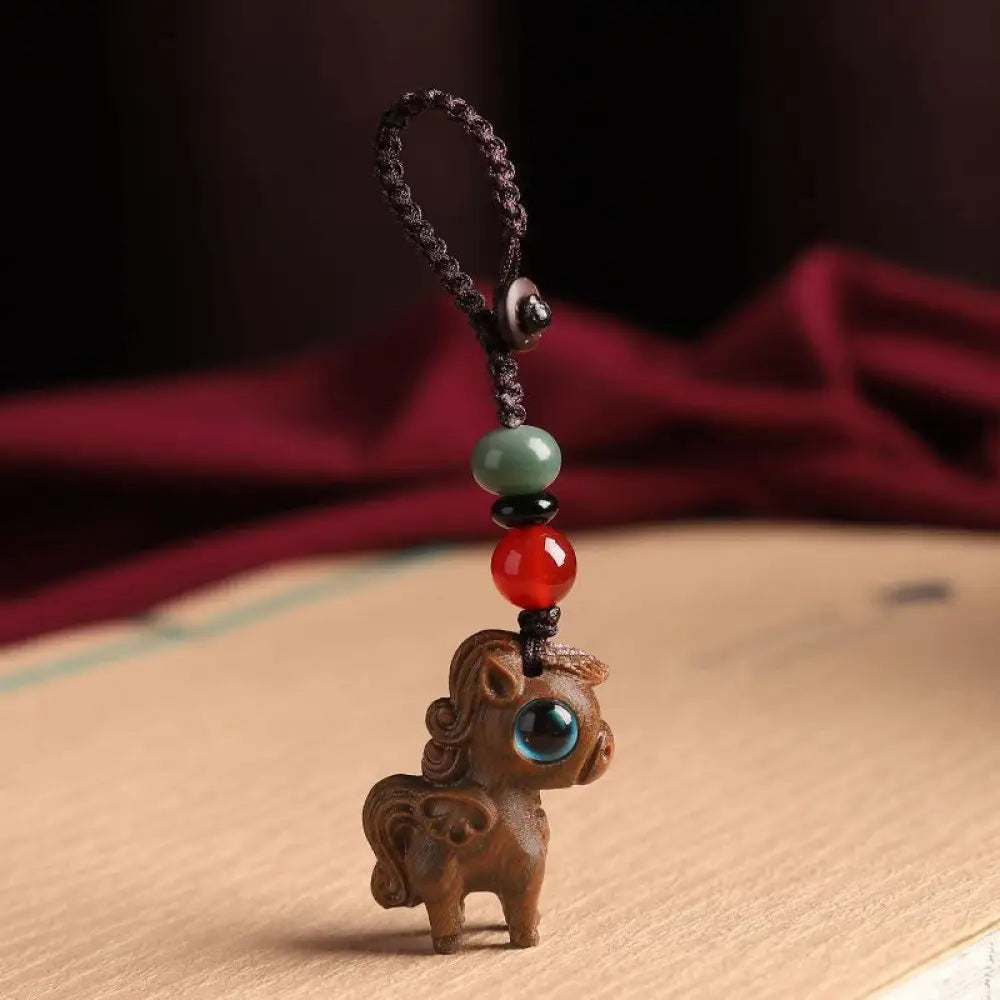 Buddha Stones Year Of The Horse Small Leaf Red Sandalwood Green Sandalwood Relaxation Key Chain - Green Sandalwood Key