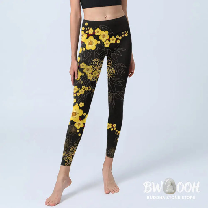 BWOOOH printed yoga leggings - Yellow Cherry Blossoms Bamboo Leaves Fir
