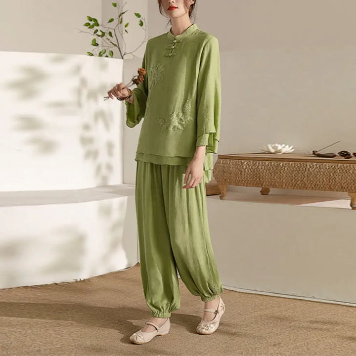 BWOOOH 2Pcs Long Sleeve Frog-Button Meditation Prayer Zen Practice Tai Chi Uniform Clothing Women’s Set - Green Stand
