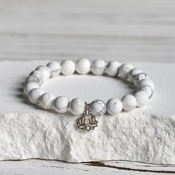 BWOOOH 925 Sterling Silver Lotus Design Natural White Turquoise Wealth Bracelet - 15cm / 8mm - Bracelet