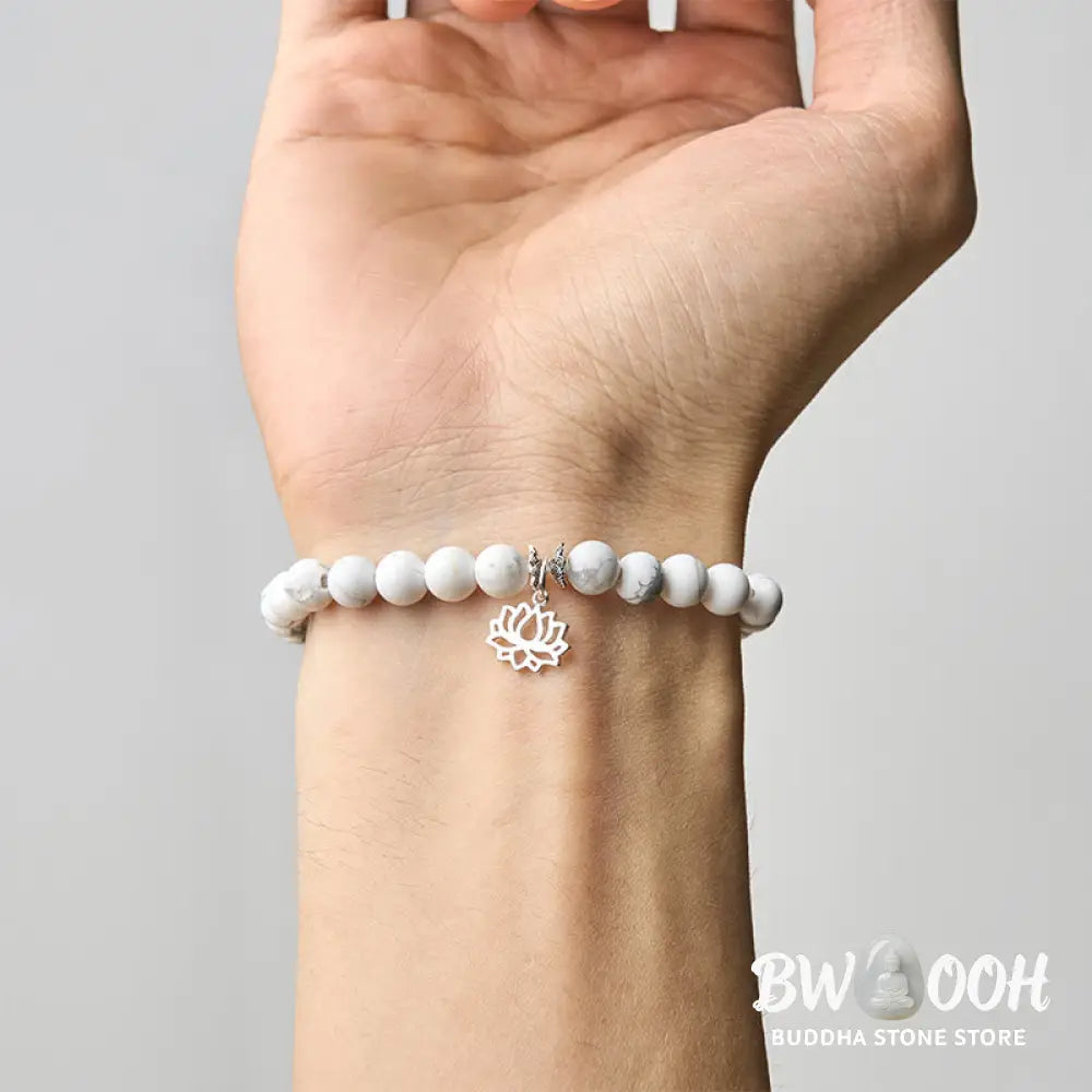 BWOOOH 925 Sterling Silver Lotus Design Natural White Turquoise Wealth Bracelet - Bracelet