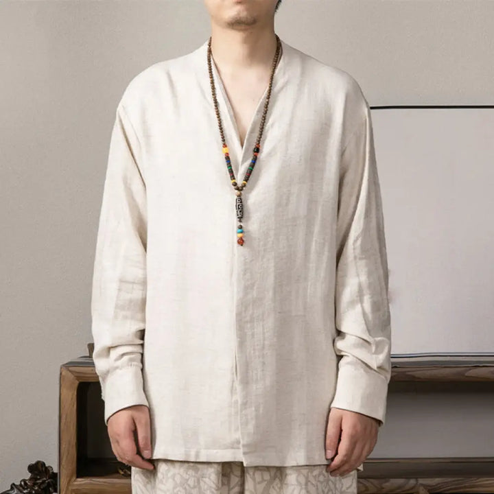 Man wearing BWOOOH V-Neck Men&
