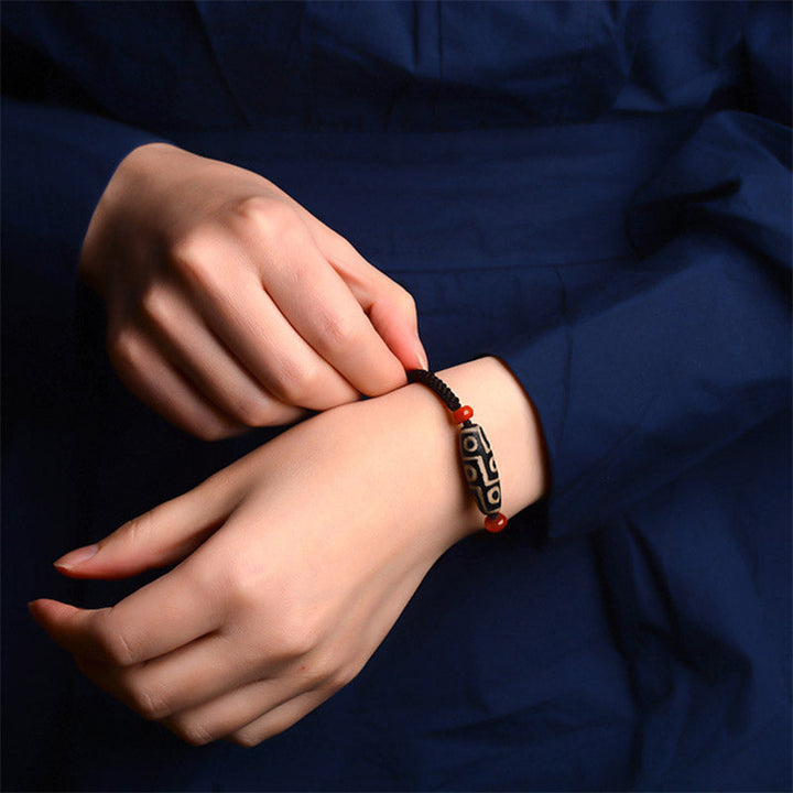 BWOOOH Tibetan Nine-Eye Dzi Bead Prosperity String Bracelet