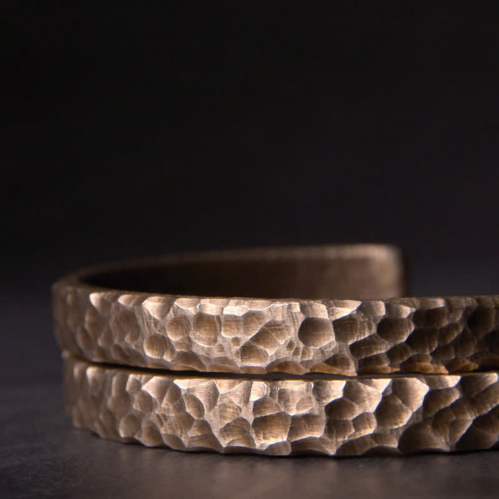 BWOOOH Simple Design Copper Wealth Cuff Bracelet