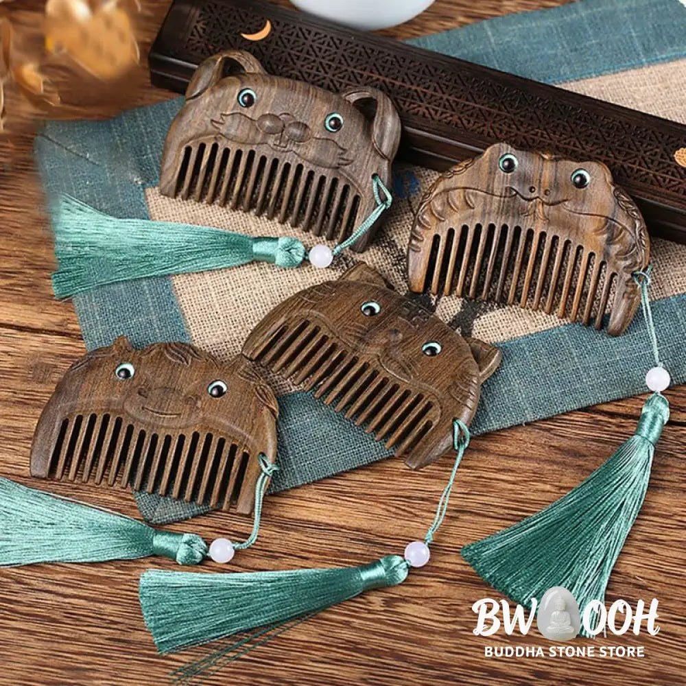 Chinese Zodiac Green Sandalwood Peace Mini Portable Comb - Comb