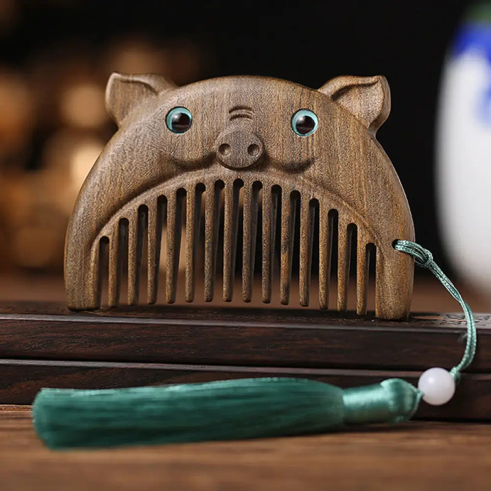 Chinese Zodiac Green Sandalwood Peace Mini Portable Comb - Chacate Preto Wood / Pig - Comb