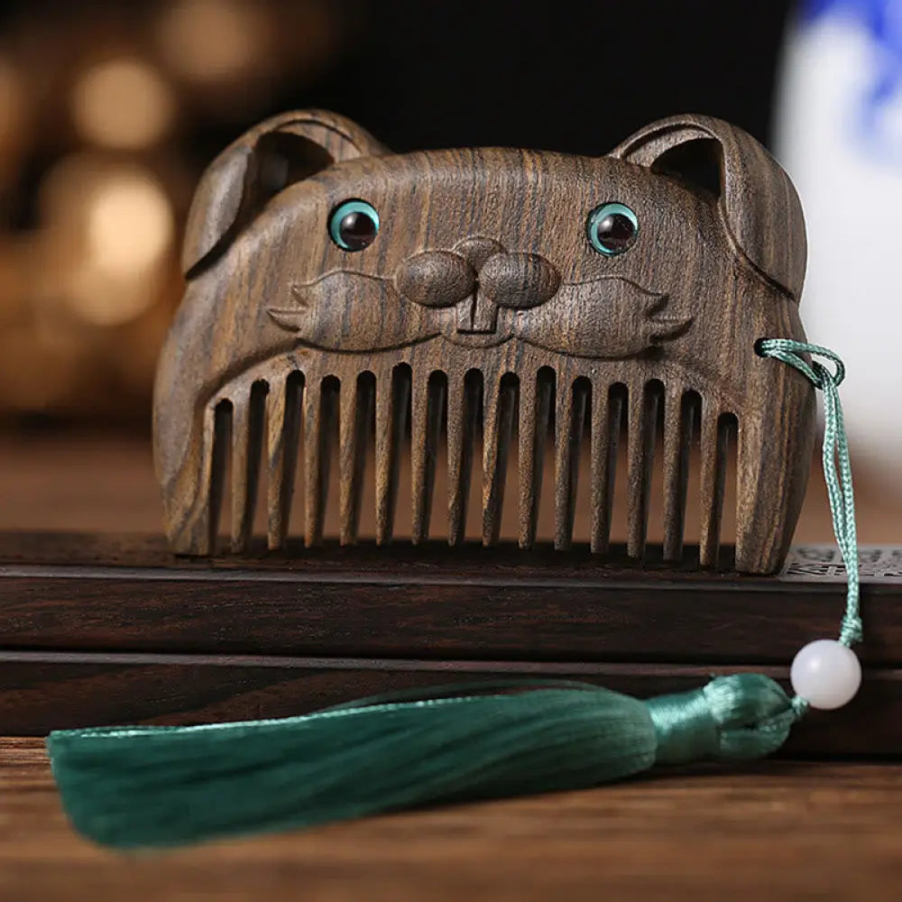 Chinese Zodiac Green Sandalwood Peace Mini Portable Comb - Chacate Preto Wood / Rabbit - Comb