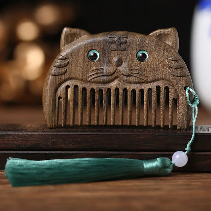Chinese Zodiac Green Sandalwood Peace Mini Portable Comb - Chacate Preto Wood / Tiger - Comb