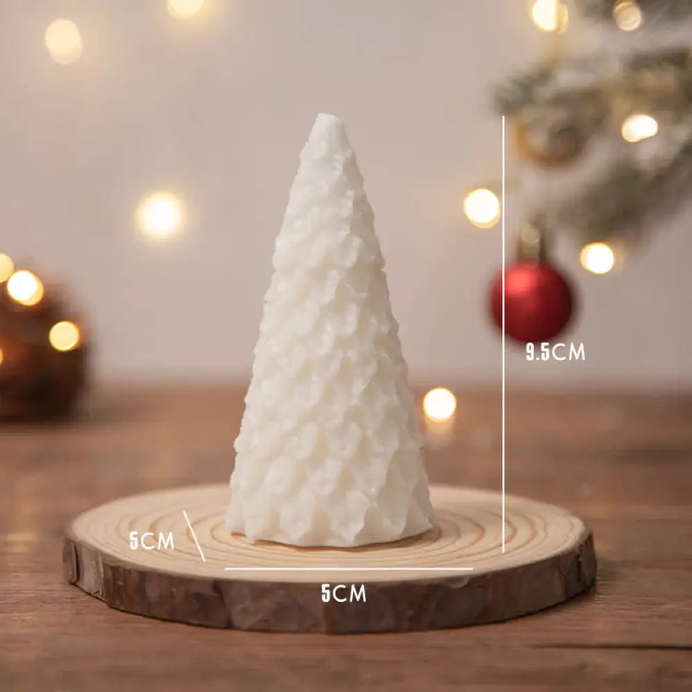 Christmas Tree Scented Soy Wax Candle Gift For Family Friends - White Pine Christmas Tree(Tuberose) - Candles