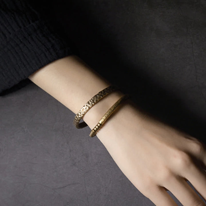 BWOOOH Lava Rock Stone Copper Balance Cuff Bracelet Bangle