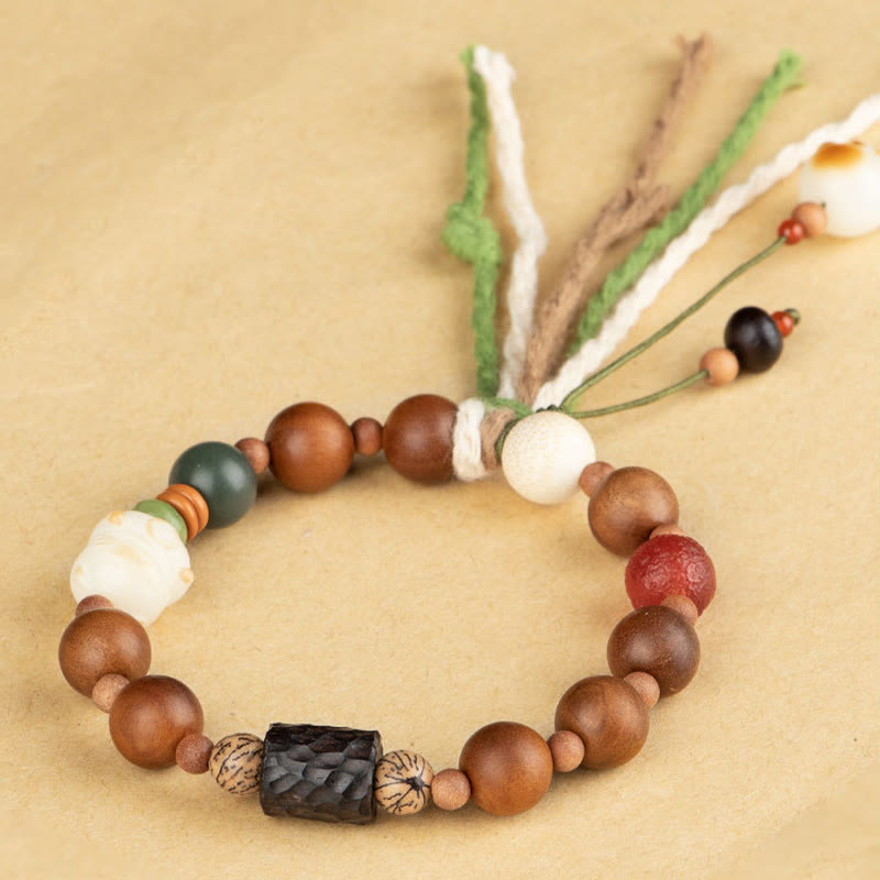 BWOOOH Lightning Strike Wood Bodhi Seed Cat Paw Claw Auspiciousness Protection Tassel Bracelet