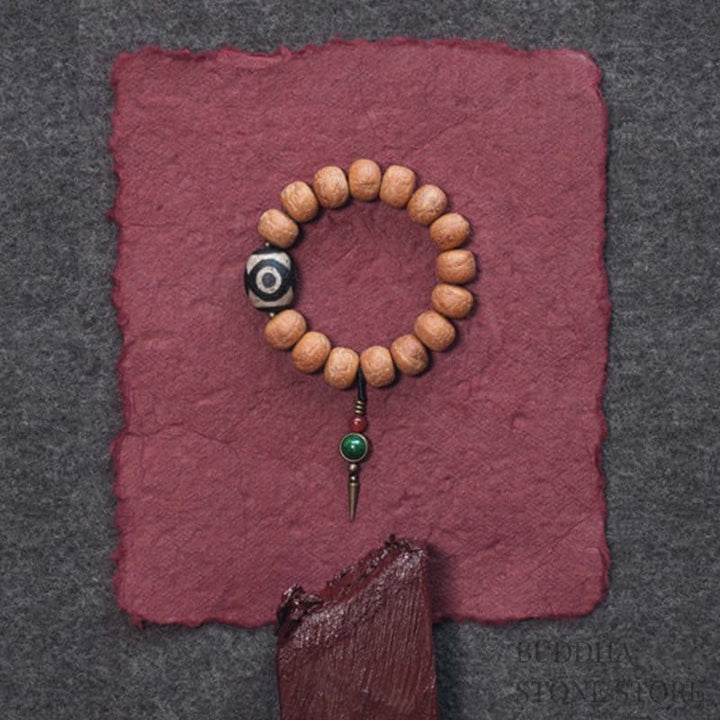 BWOOOH Tibet Bodhi Seed Dzi Bead Peace Charm Wrist Mala Bracelet
