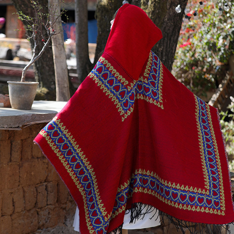 BWOOOH Tibetan Shawl Red Love Heart Tassel Hooded Cloak W