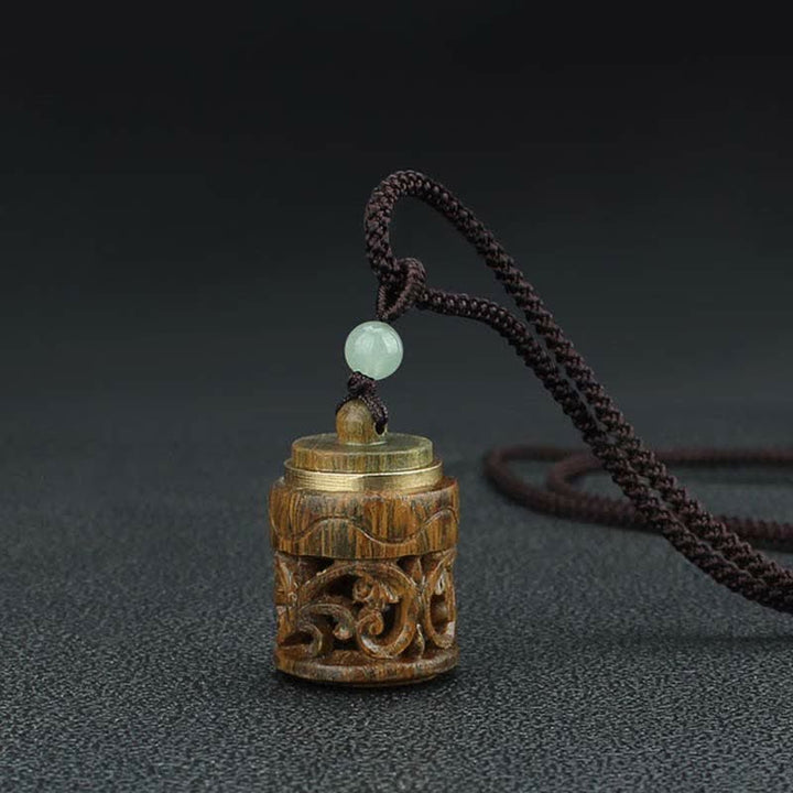 BWOOOH Tibet Green Sandalwood Rosewood Om Mani Padme Hum Lotus Positive Soothing Necklace Pendant