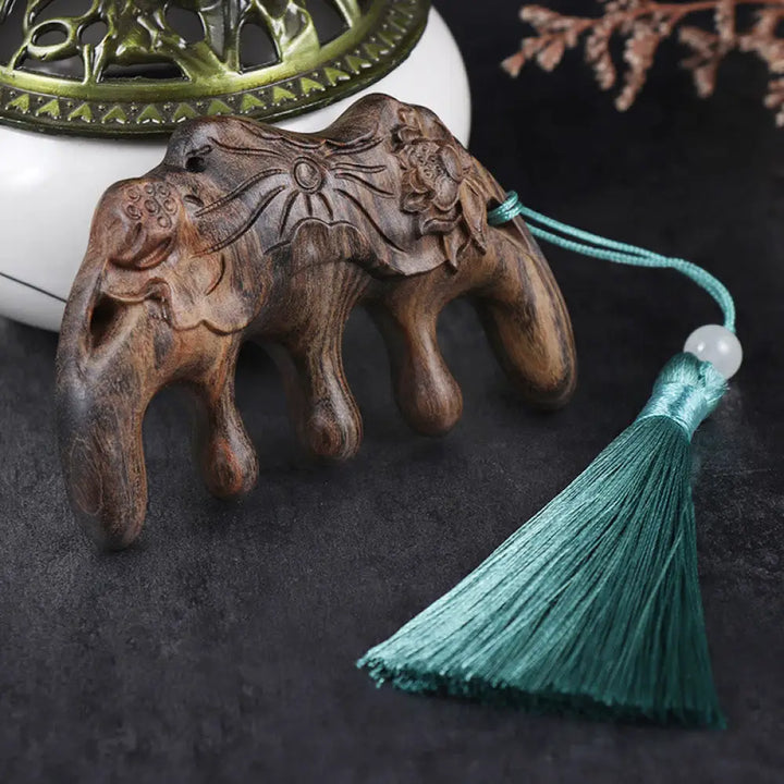 Green Sandalwood Plum Blossom Flowers Lotus Koi Fish Engraved Soothing Tassel Comb - Chacate Preto Wood Lotus Flower