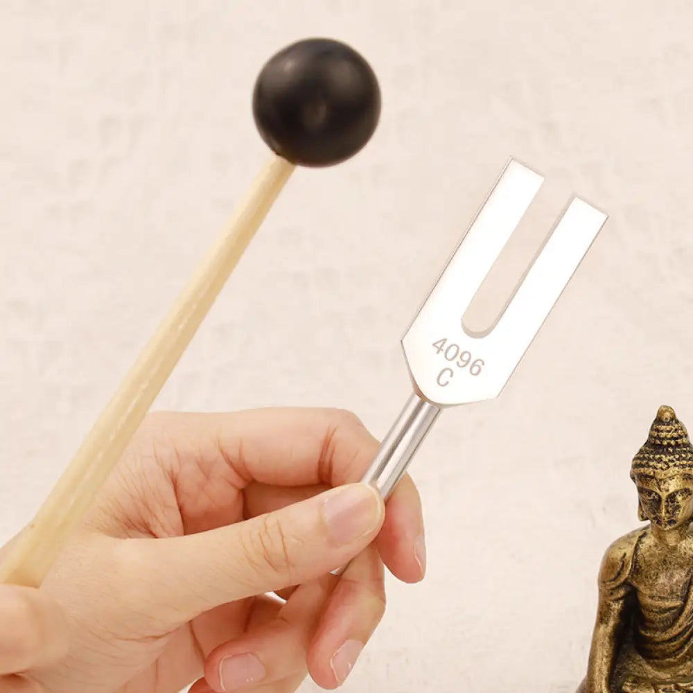Tuning Fork 4096HZ Aluminum Alloy Crystal Tuning Fork with Hammer for Chakra Healing - Tuning Fork - Decorations