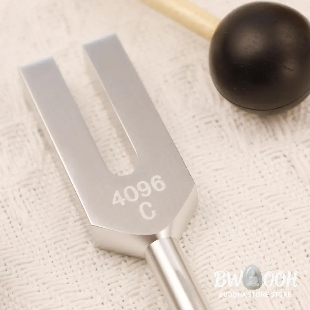 Tuning Fork 4096HZ Aluminum Alloy Crystal Tuning Fork with Hammer for Chakra Healing - Tuning Fork - Decorations